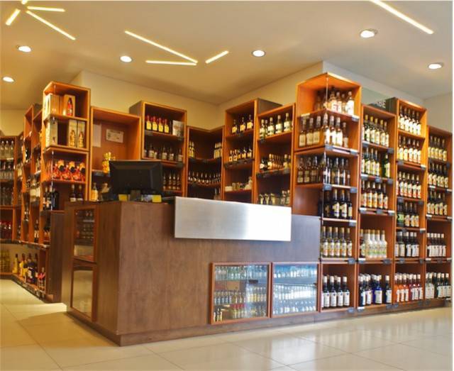 VINOS Y LICORES COVI vinos y licores covi: