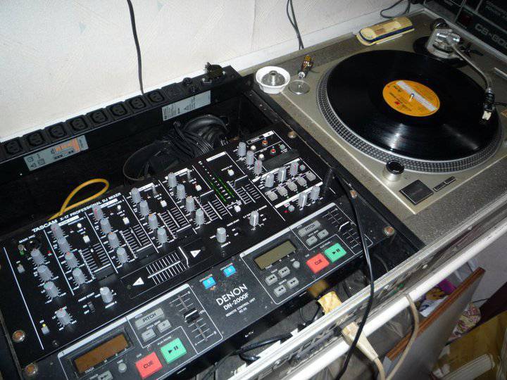 Pioneer DJM-600 Silver Professional DJ Mixer 4-Channel 4ch DJM600 Tested  Japan
