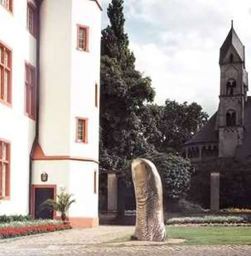 Dziwne pomniki 7
