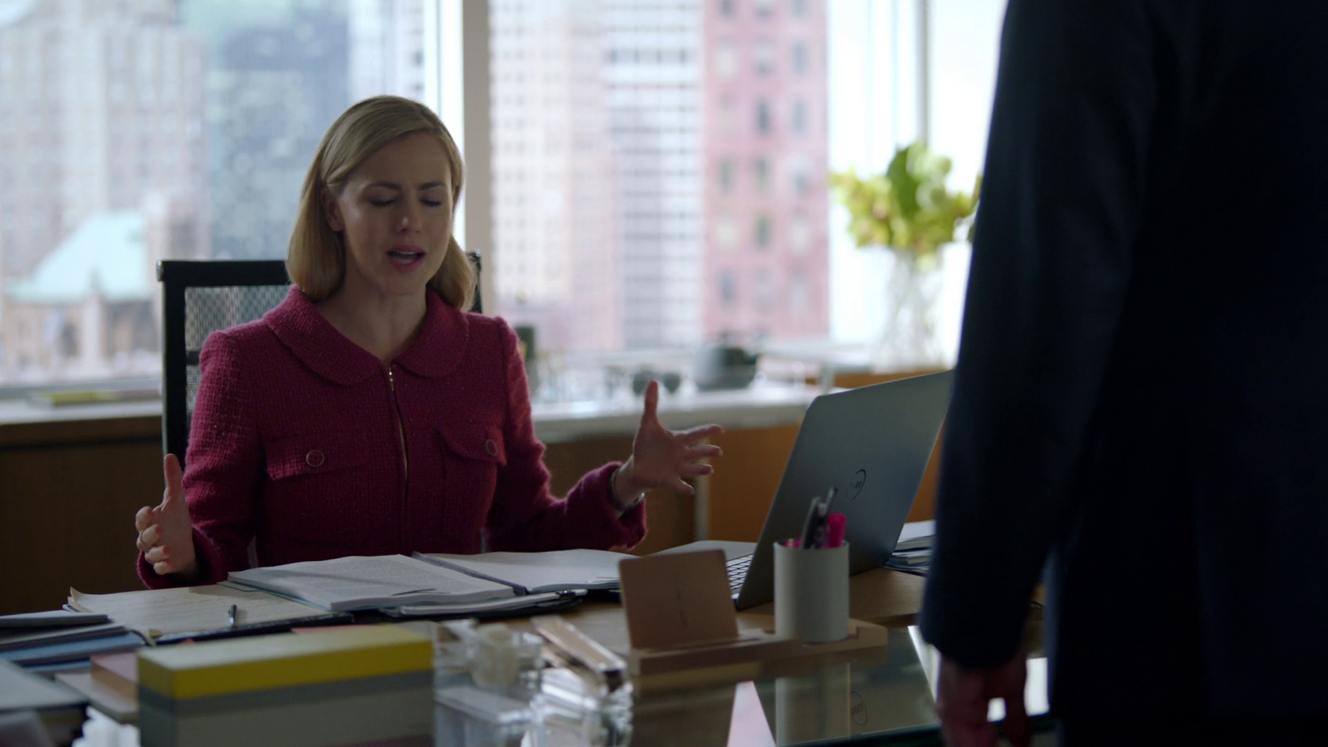 Suits S08E09 1080p WEB x264-METCON Suits S08E09 1080p WEB x264-METCON